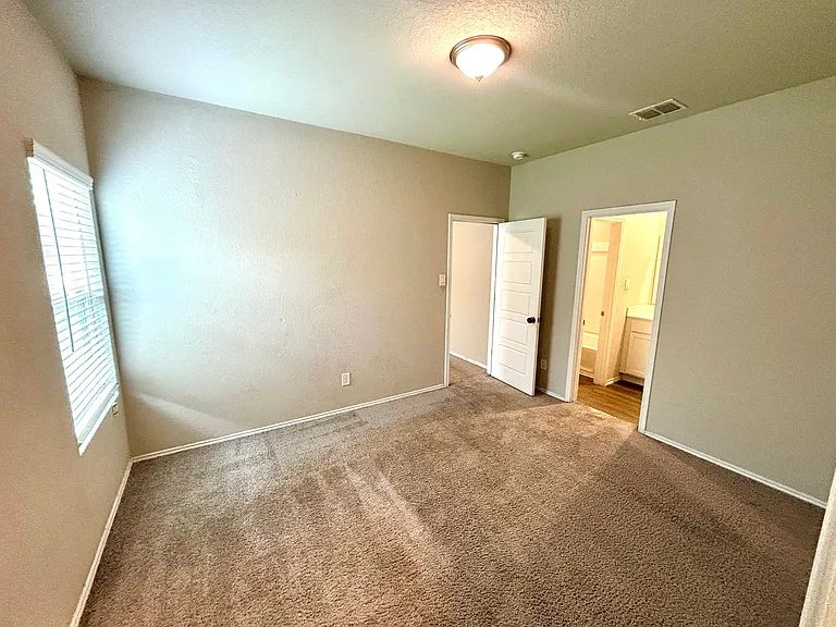 7409 Capricorn Way — Photo 17