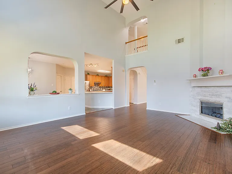 8172 Peacock Ln — Photo 8