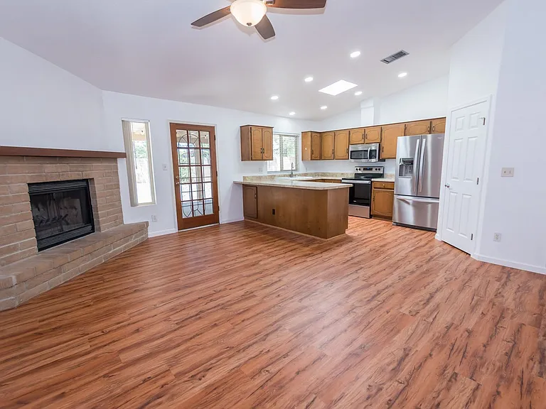 4873 Loma Loop — Photo 8
