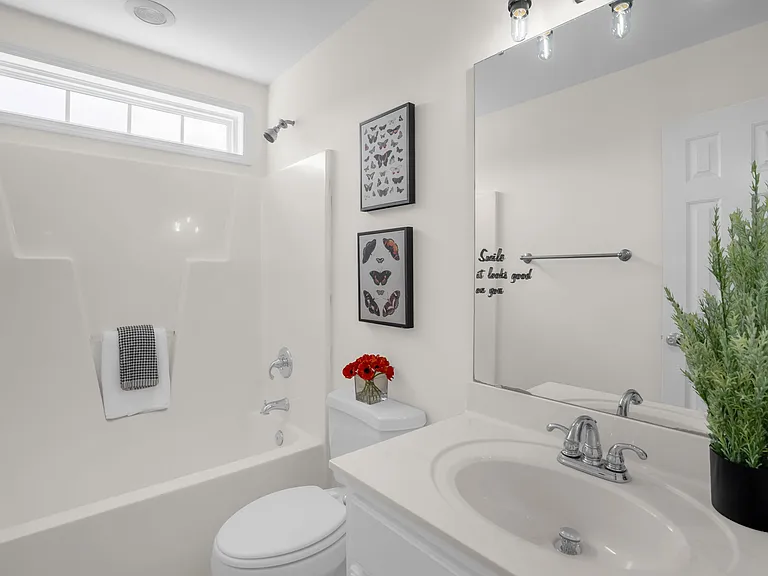 46 Bayberry Ln — Photo 25