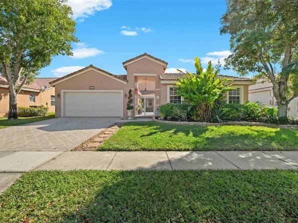 465 SW 198th Ter, Pembroke Pines, FL 33029