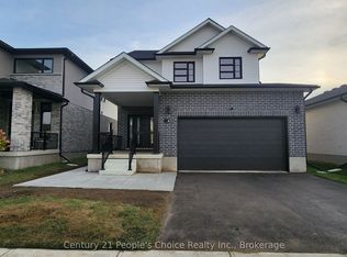 43 Weymouth St, Woolwich, ON N3B 0E3