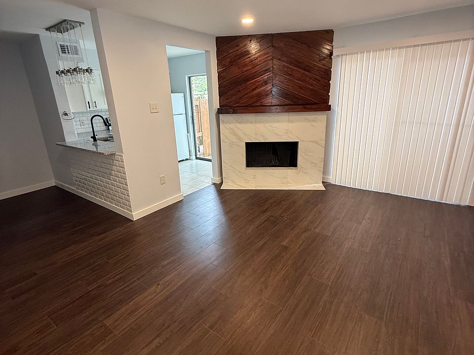 1st image of 891 Dublin Dr APT C