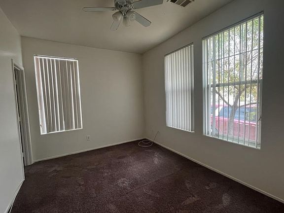5th image of 5001 Droubay Dr