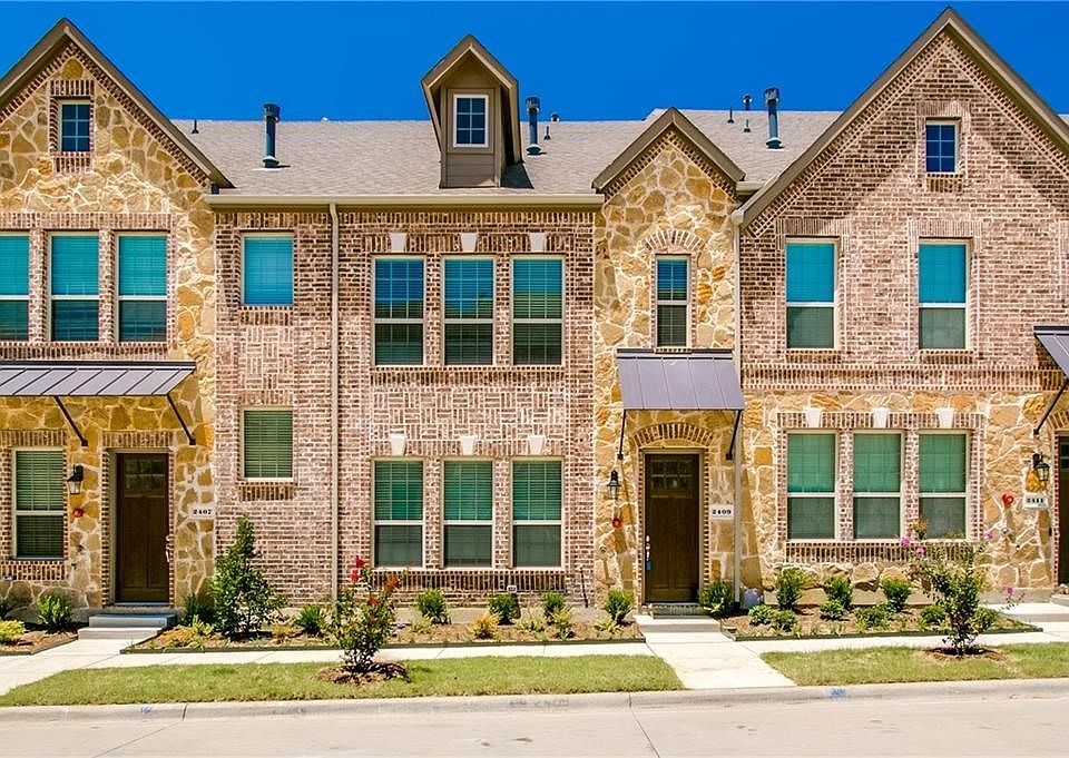 Welcome home! Perfect home for the lock and leave lifestyle.