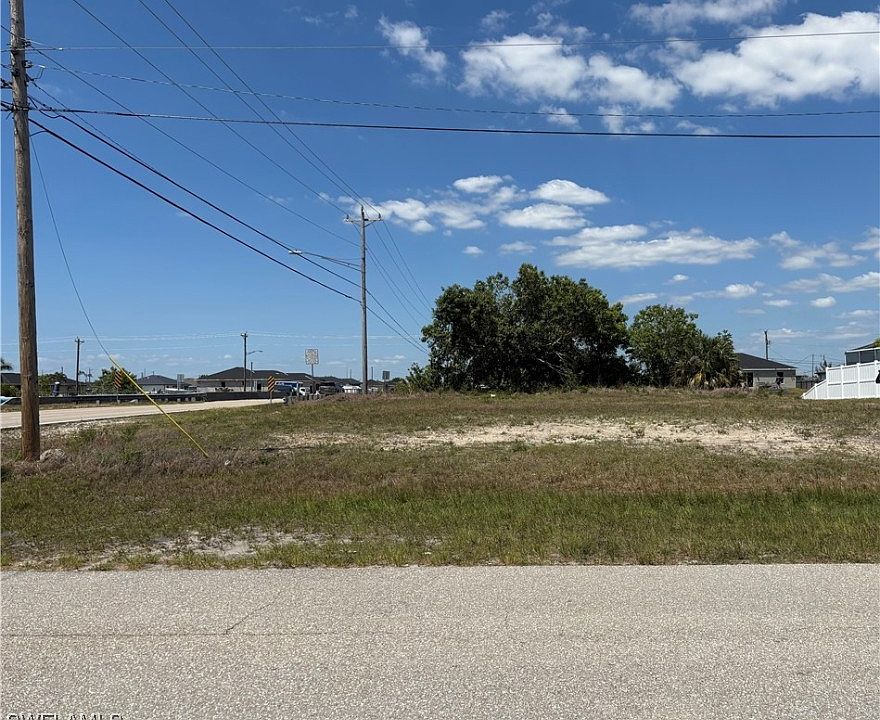 1st image of 725 NW 19th Ter