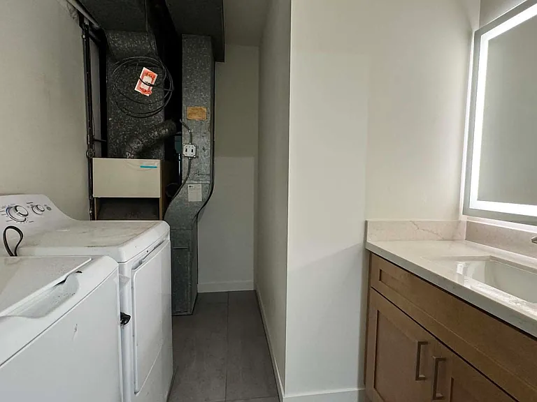 820 Carter Pl — Photo 11