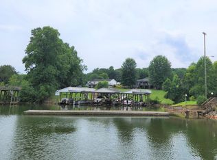 17 Mallard Cove Rd, Moneta, VA 24121