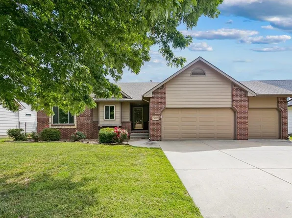 572 N Creek Trail St, Kechi, KS 67067