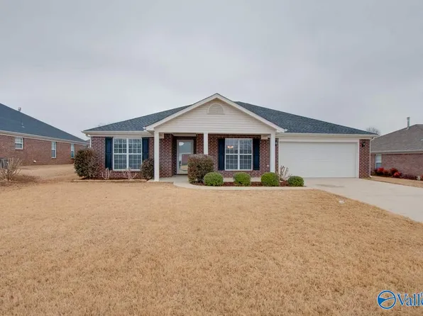 104 Kings Cross Dr, Madison, AL 35758