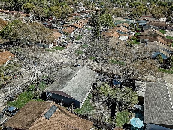 3rd image of 9312 Ashfield Ct