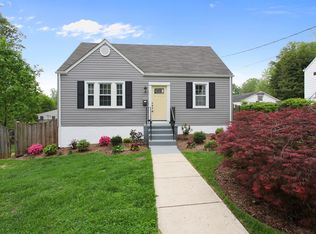 4029 Poplar St, Fairfax, VA
