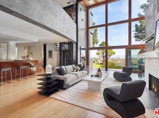 2238 Stradella Rd, Los Angeles, CA 90077