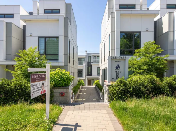 7675 Granville St, Vancouver, BC V6P 4Z2