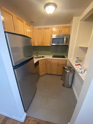 Rented by Bond New York | media 4