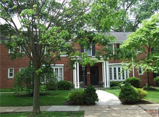830 Thorn St APT 8, Sewickley, PA 15143