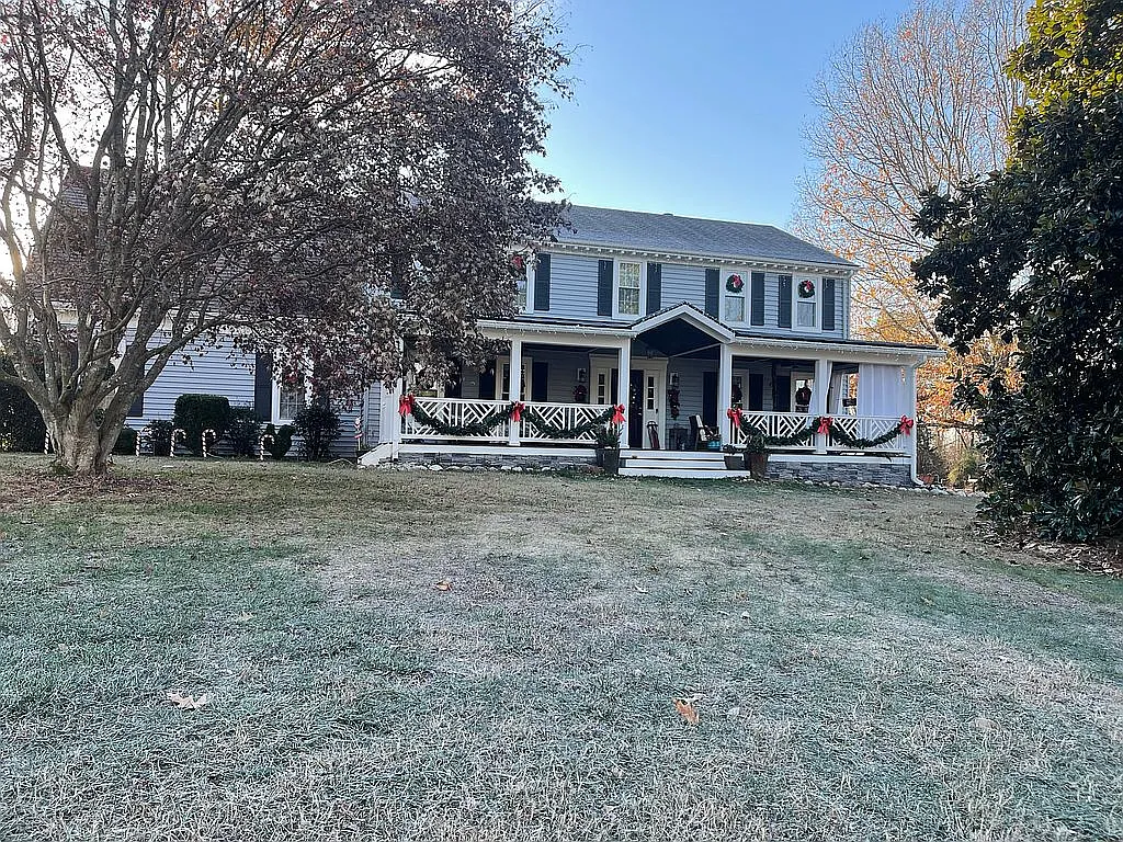 2151 Wisteria Dr photo 1