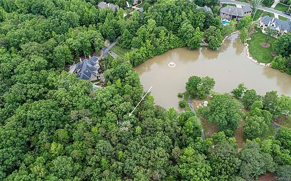 4th image of 8204 Victoria Lake Dr