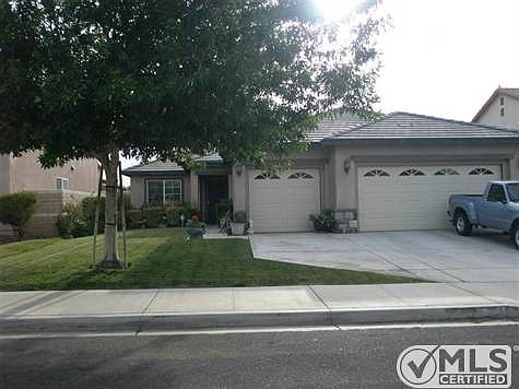 1st image of 13032 Nelliebell Dr