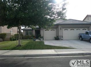 13032 Nelliebell Dr, Victorville, CA 92392