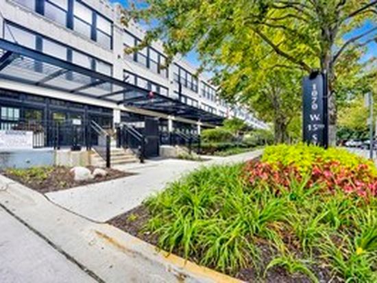1070 W 15th St Unit 112, Chicago, IL 60608