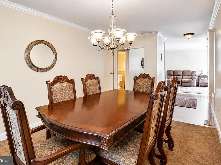 44 Brambling Ln — Photo 6