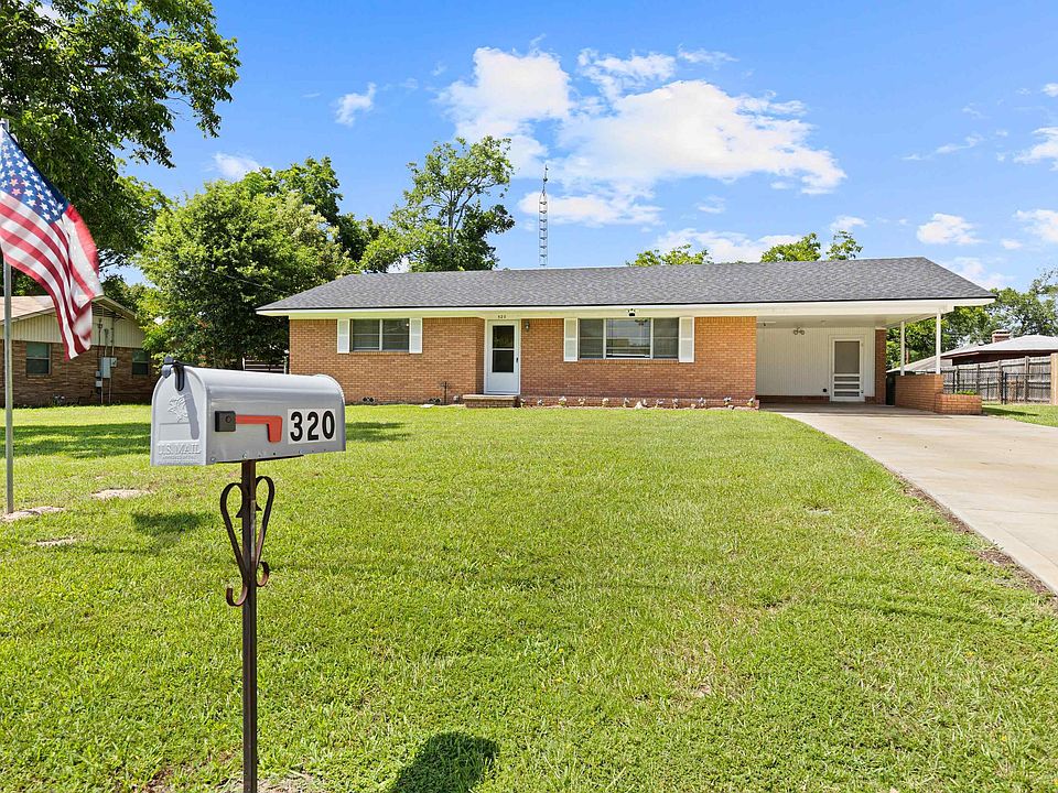 1st image of 320 Nuss Dr