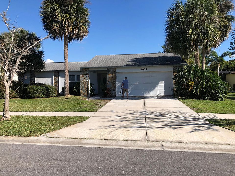 1st image of 6955 Easton Ct