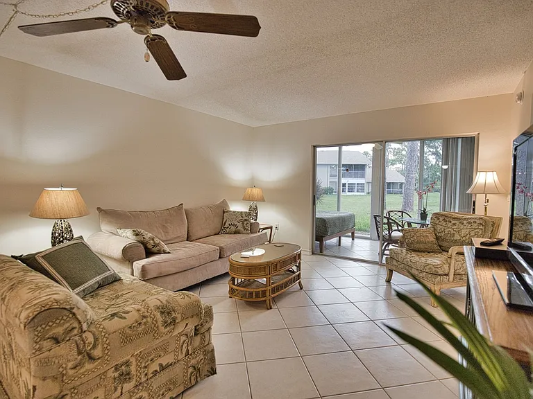 1406 Pine Lake Dr #6 — Photo 13
