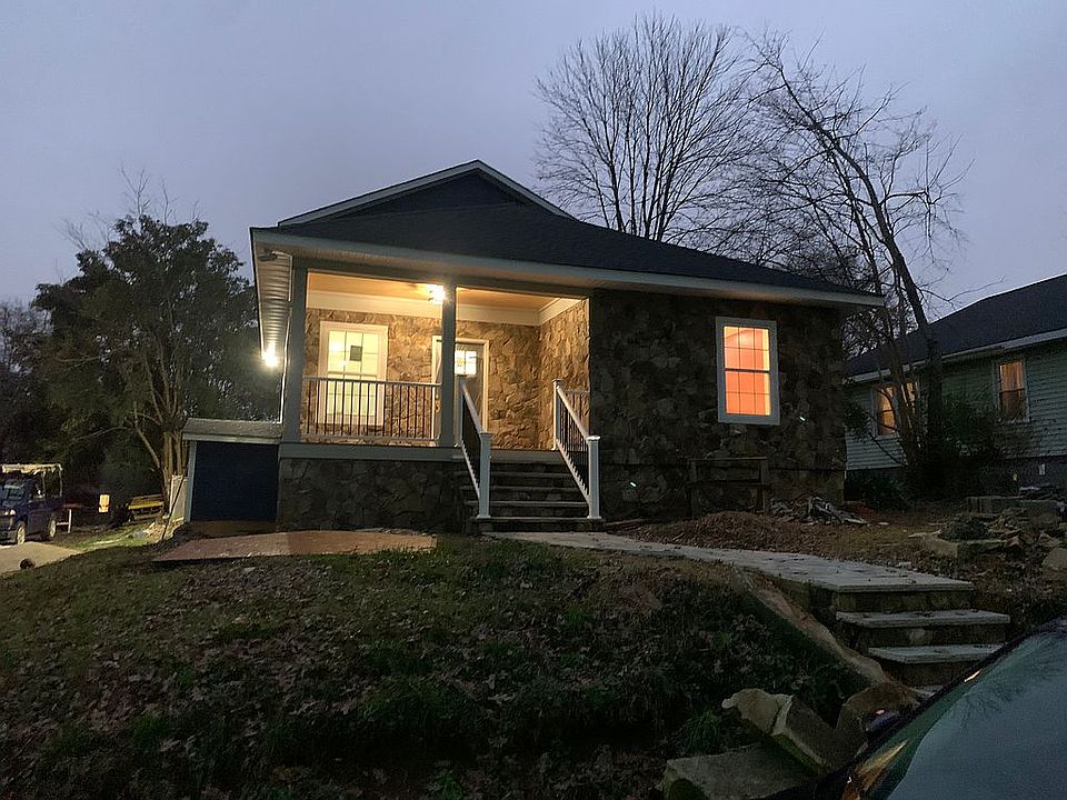 2nd image of 25 Burlington Ave
