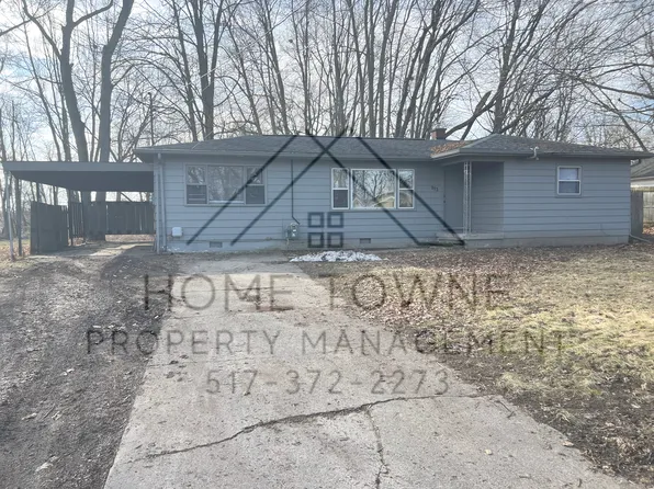 913 Pierce Rd, Lansing, MI 48910