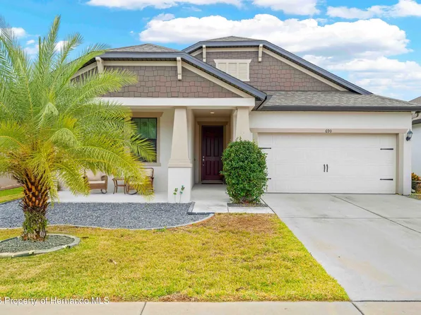 690 Old Windsor Way, Spring Hill, FL 34609