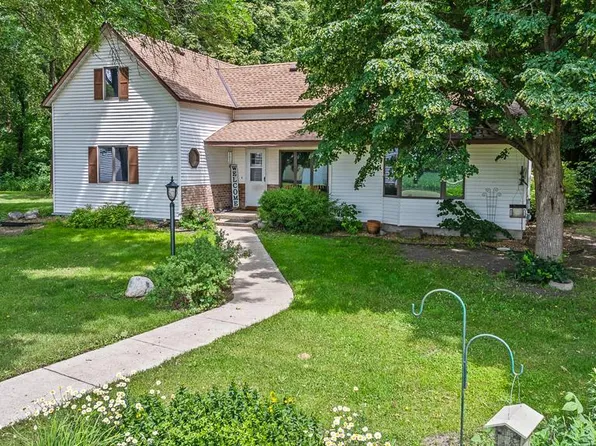 2765 390th St, Boyd, MN 56218