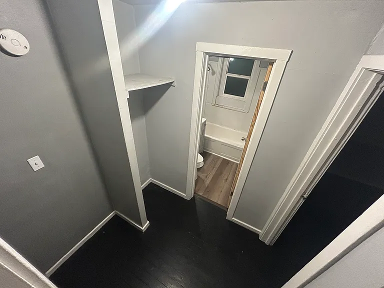2210 Ellsworth Ave — Photo 6