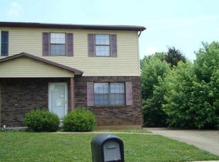 749 Brian Ct, Radcliff, KY 40160