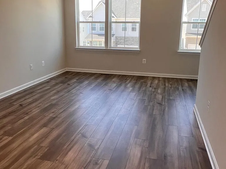 349 Short Branch Dr — Photo 11