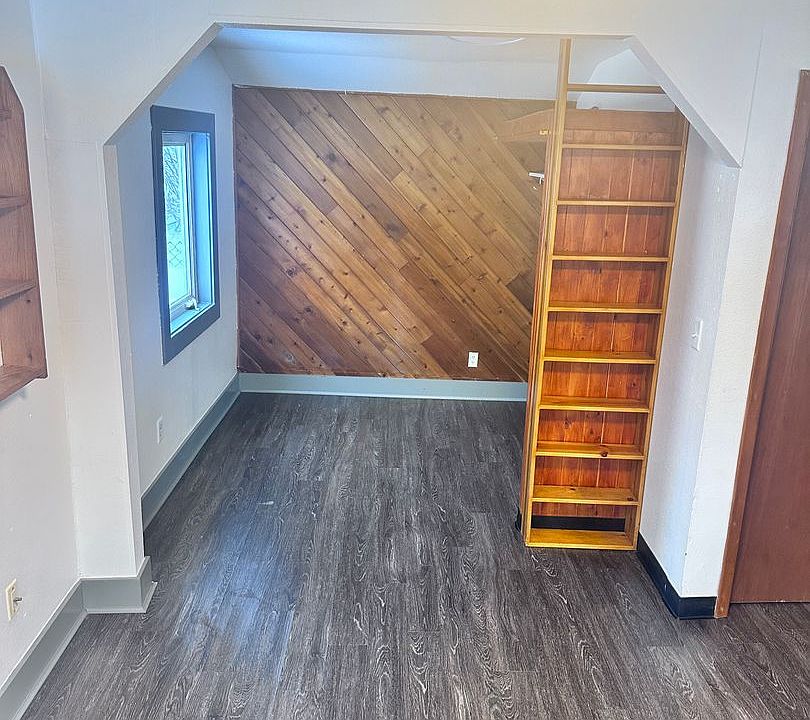 Noble 1458 1458 Noble St Fairbanks AK Zillow