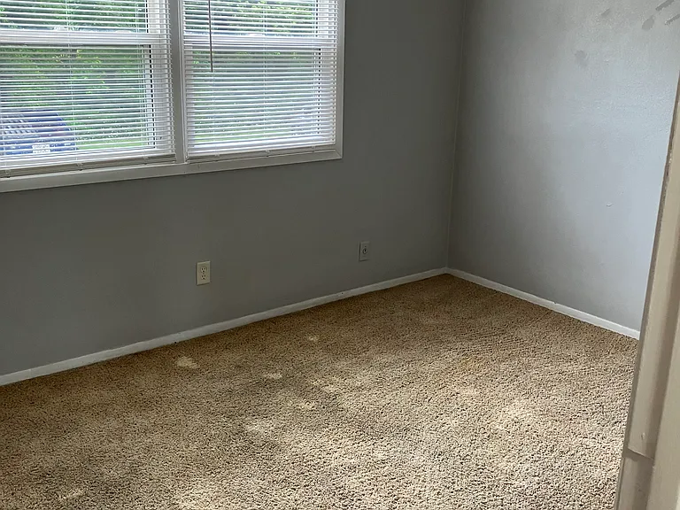 3444 Heatherton Dr #4 — Photo 7