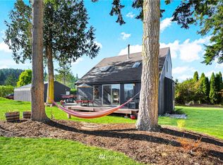 15199 N Dewey Beach Dr, Anacortes, WA 98221