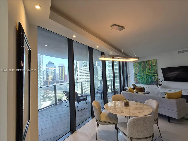 1000 Brickell Plz #2101 — Photo 10