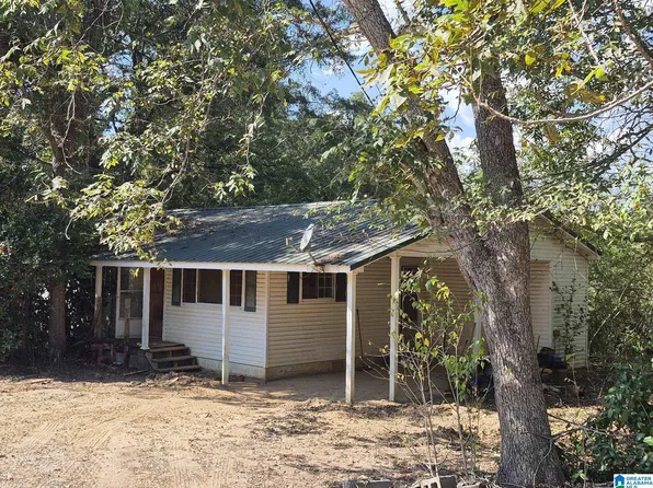 6121 County Road 42, Jemison, AL 35085