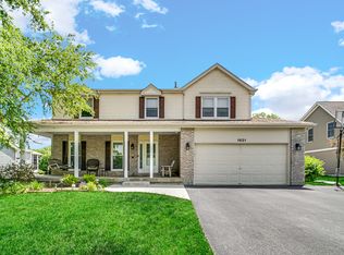 1821 Westbury Dr, Algonquin, IL 60102