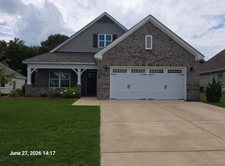 729 Harbin Dr, Prattville, AL 36066