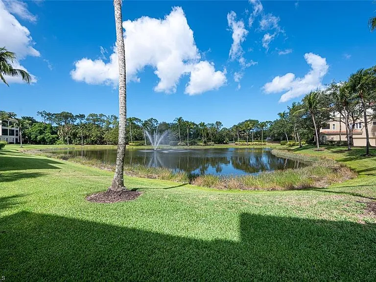 2625 Estrella Ct #15-1 — Photo 12