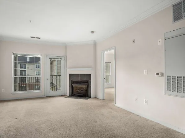 4850 Eisenhower Ave, Alexandria, VA