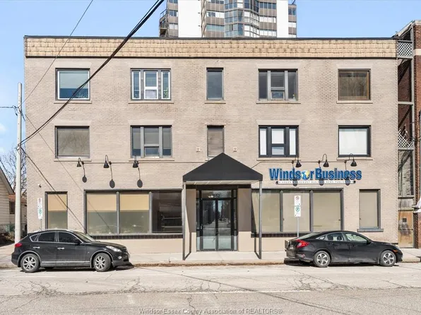 554 Pitt St W #5, Windsor, ON N9A 5M2