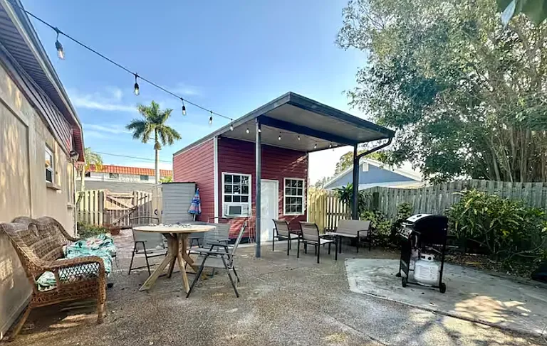 10548 Lake Dr — Photo 29
