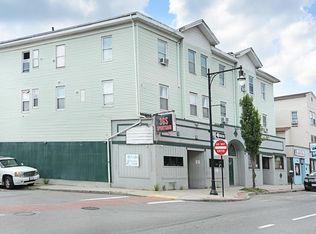 148 Millbury St, Worcester, MA 01610