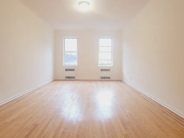 1119 Ocean Parkway image 1 of 9