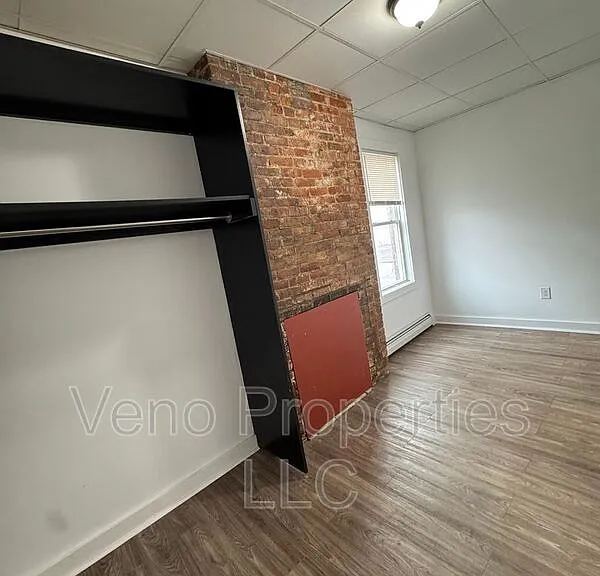 5 Marshall St #1 — Photo 7